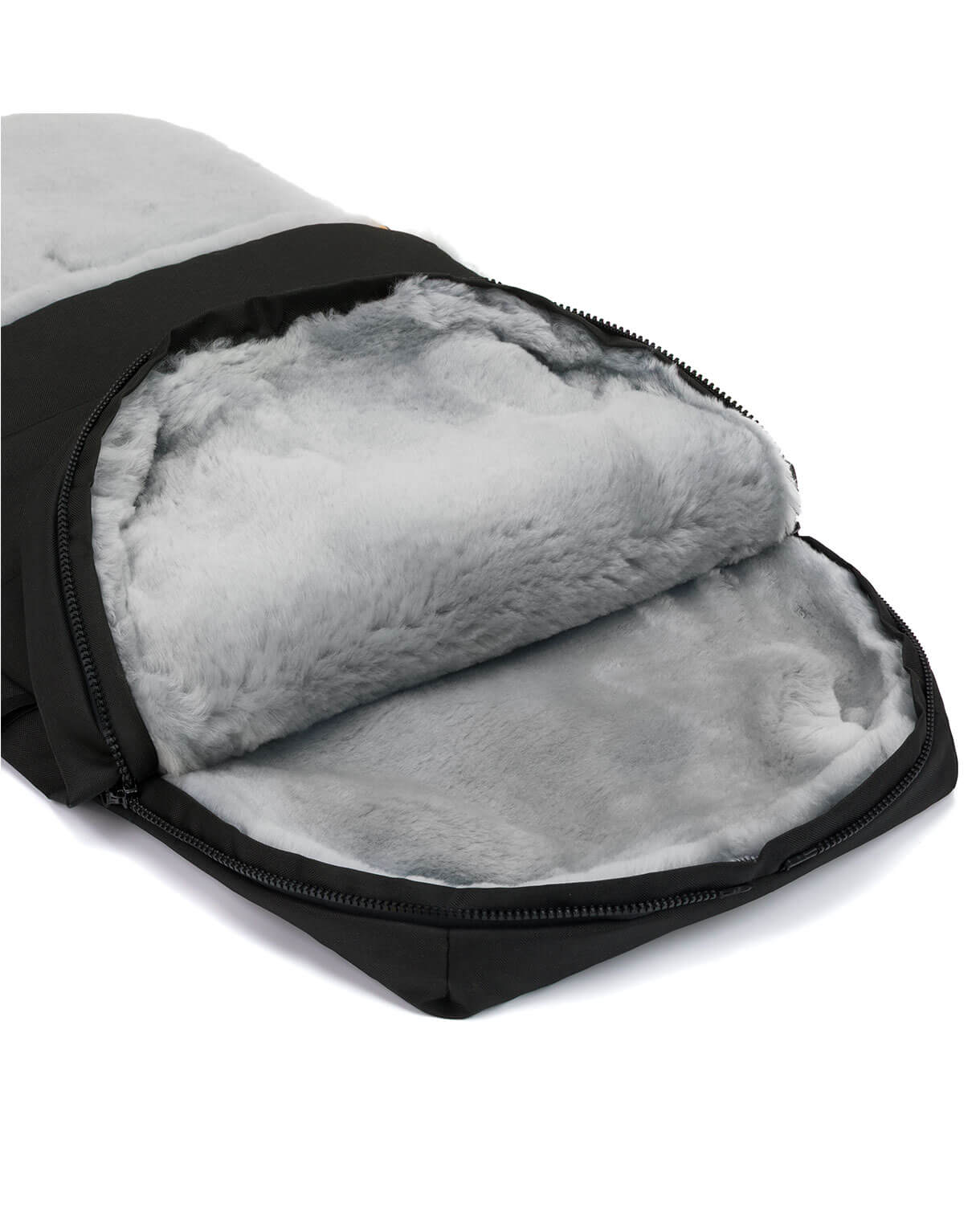 Fillikid Lammfell-Winter-Fußsack Bernina Alpina #Schwarz – Bild 6